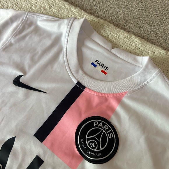 Nike Paris special edition soccer jersey - Picture 2 of 4